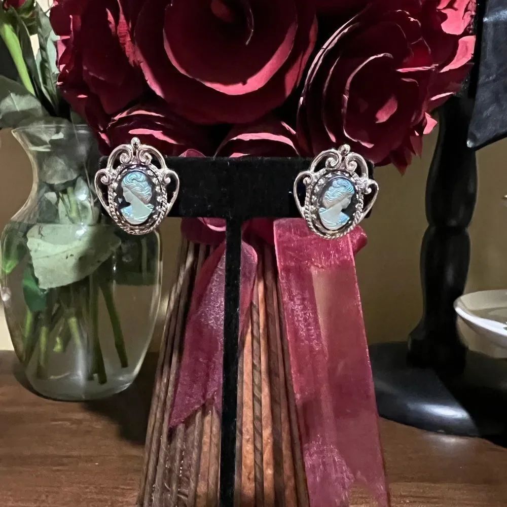 Vintage Iridescent Cameo Clip Earrings Whiting & Davis